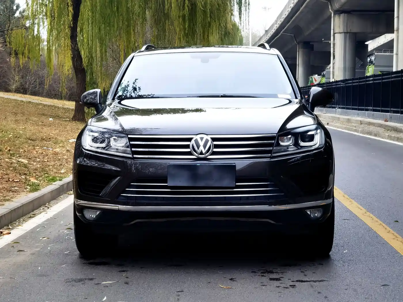 Volkswagen Touareg 2017 3.0TSI Explorer Edition фото 3