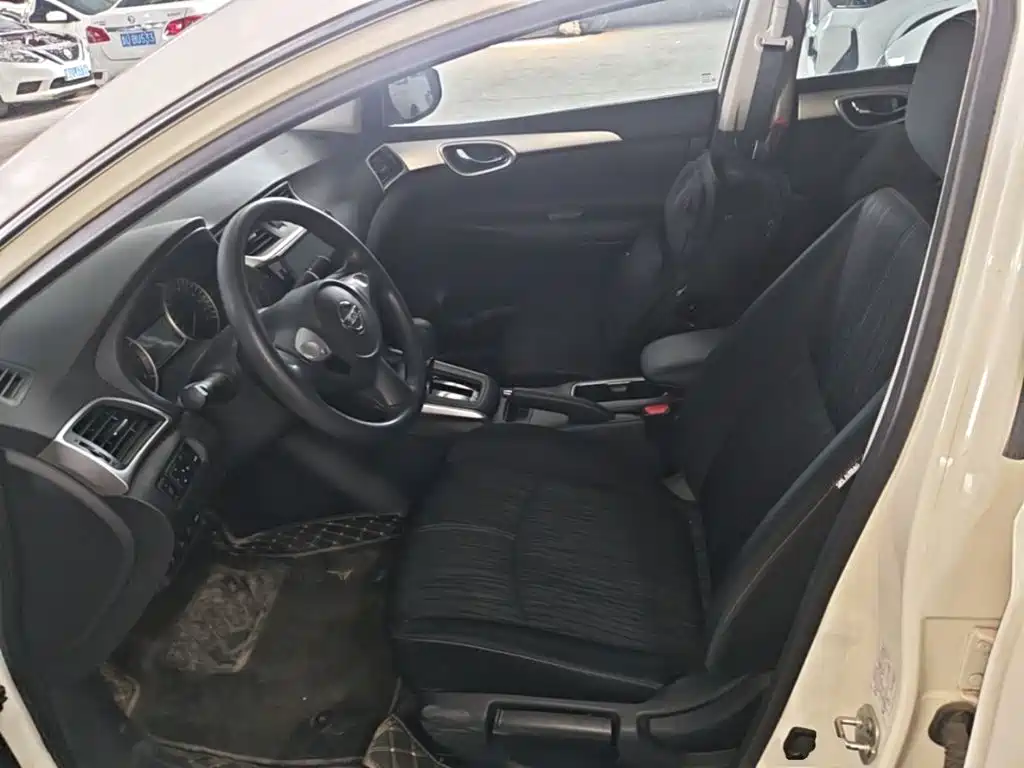 Nissan SYLPHY, миниатюра 11