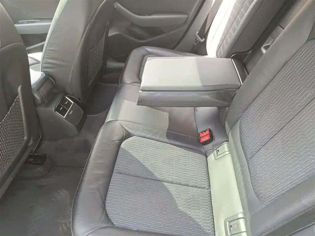Audi A3 2019 Limousine 35 TFSI Fashion China V фото 17