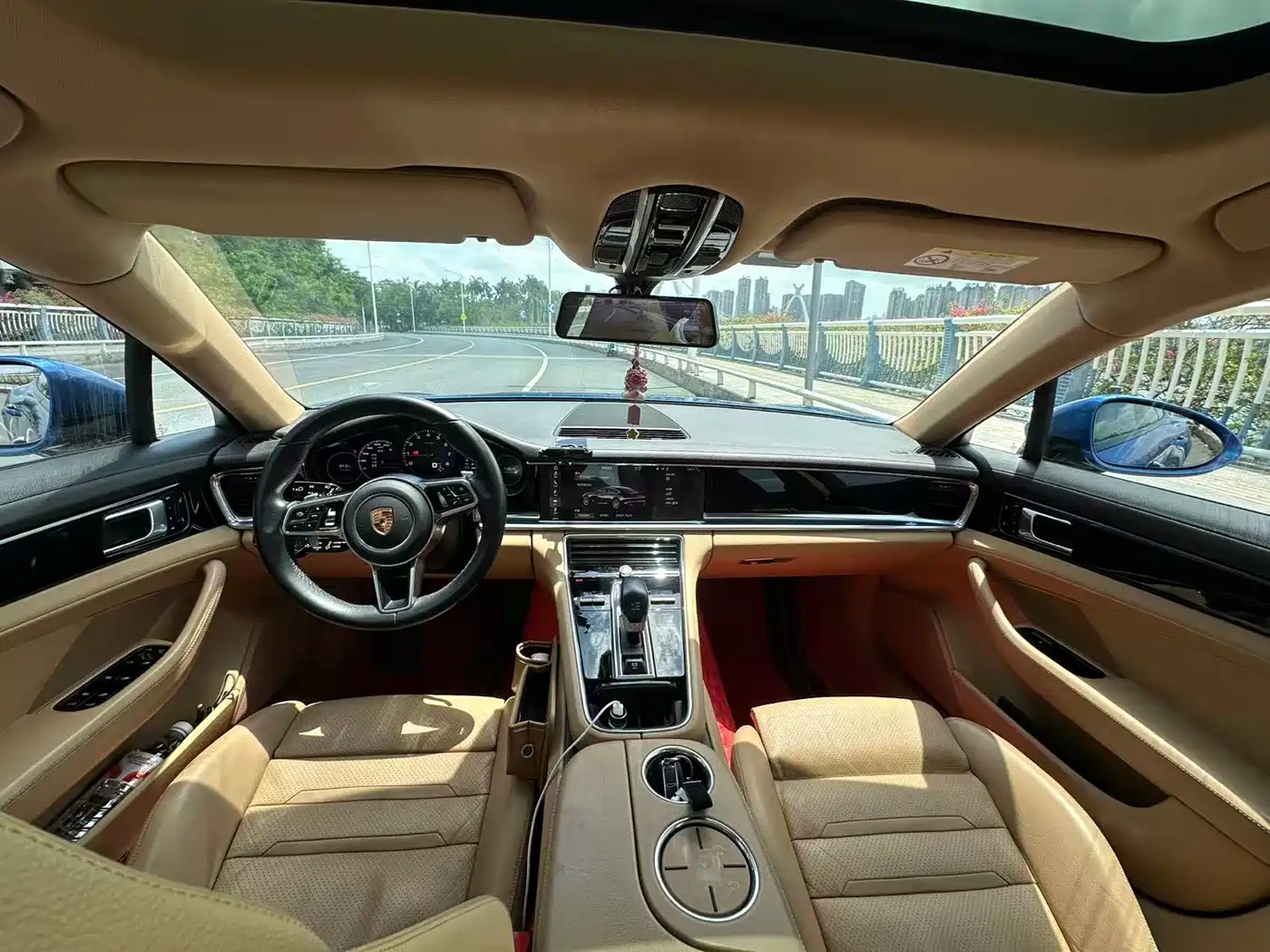 Porsche Panamera 2017 Panamera 3.0T фото 17