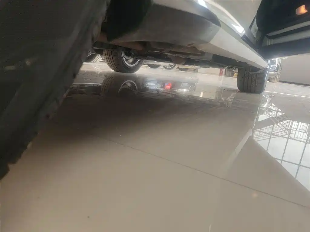 Toyota Highlander 2017 2.0T 4WD Premium 7-Seater фото 20
