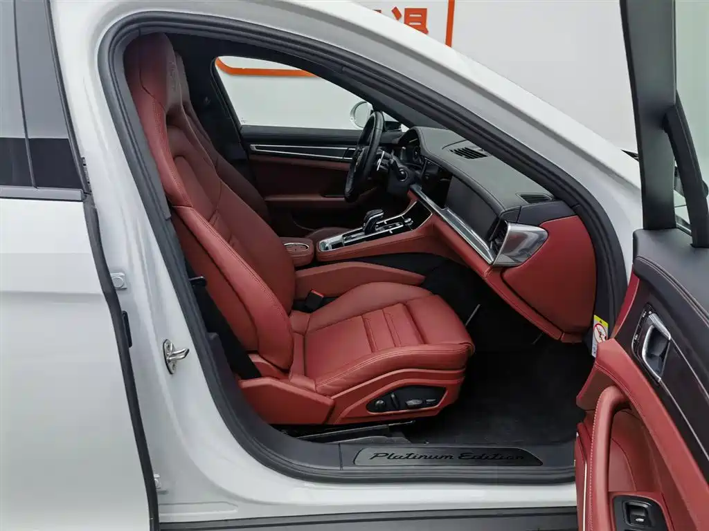 Porsche Panamera New Energy 2023 Facelift Panamera 4 E-Hybrid Platinum Edition 2.9T фото 23