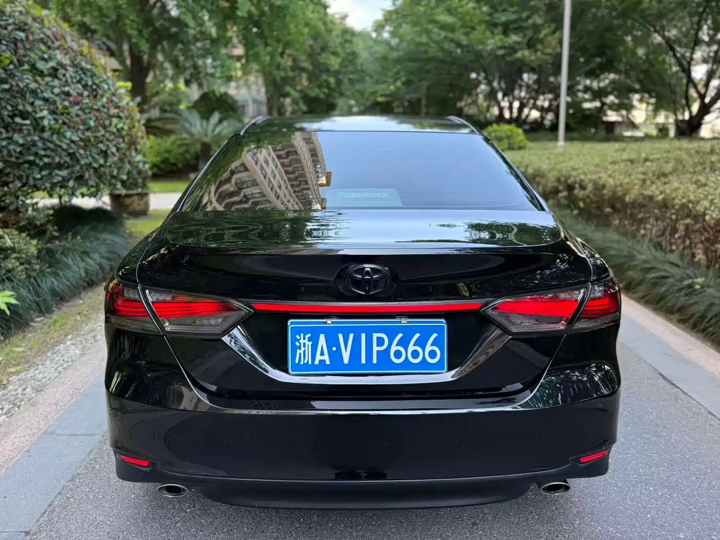 Toyota Camry 2018 2.5G Luxury Edition фото 5