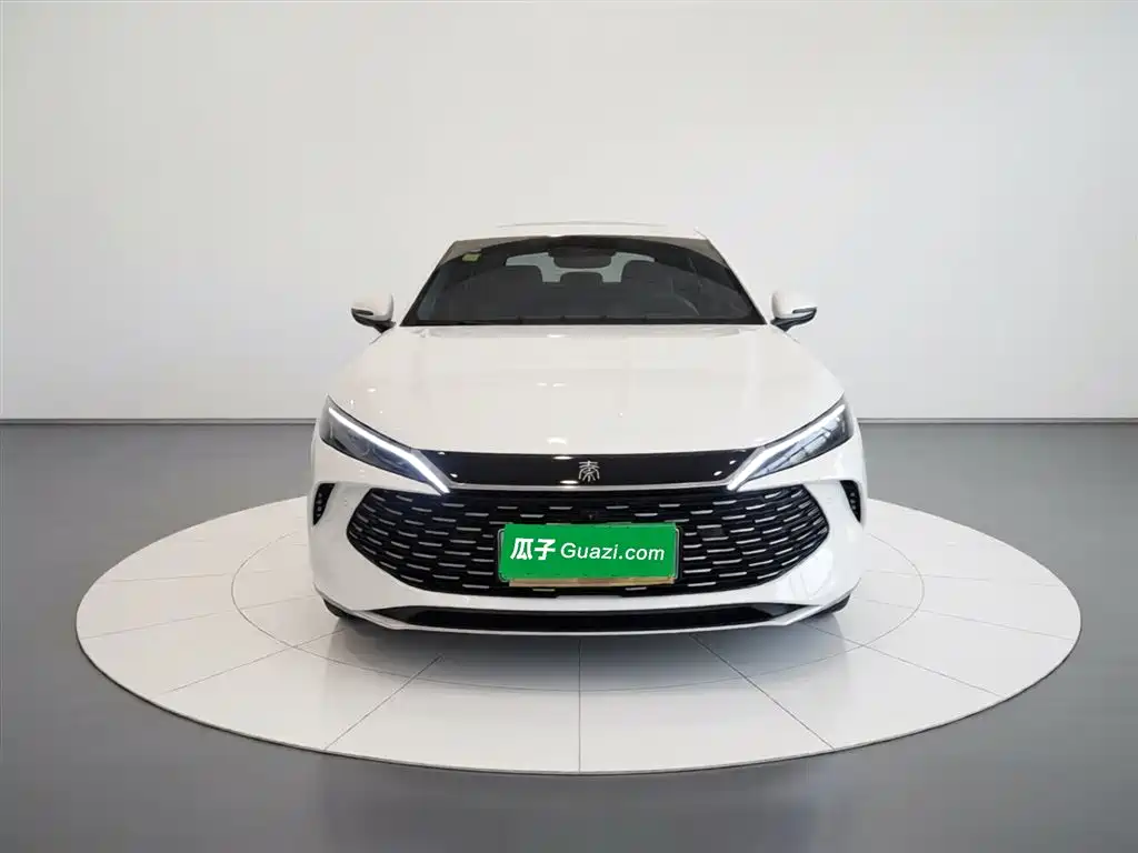 BYD Qin L 2025 DM-i Smart Drive Edition 120KM Surpassing фото 3