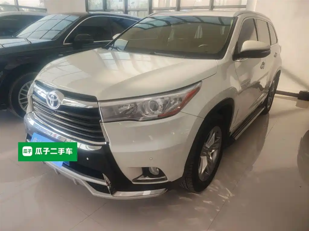 Toyota Highlander 2017 2.0T 4WD Premium 7-Seater