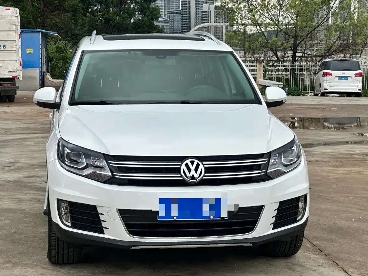 Фото 5 - Volkswagen Tiguan