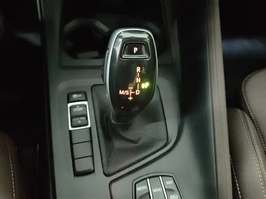BMW X1 2021 sDrive25Li Leading фото 16