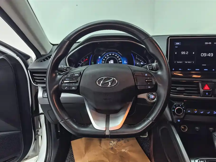 Hyundai Fista 2019 280TGDi Sport Edition China VI фото 15