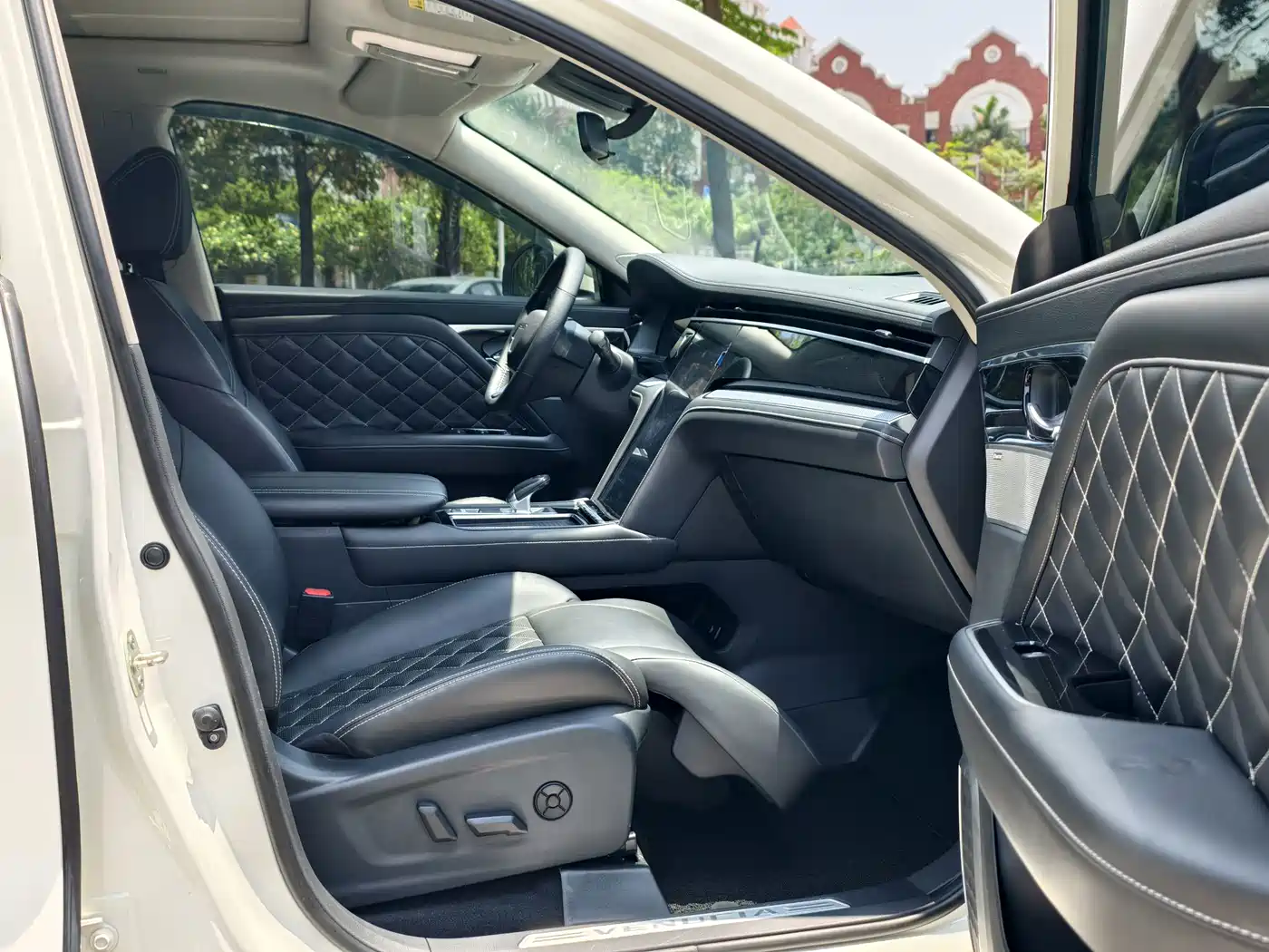 Venucia Star 2023 2021 260T Automatic 48V Mild Hybrid Turbo Starlight Edition