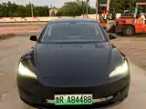 Фото 2 - Tesla Model 3