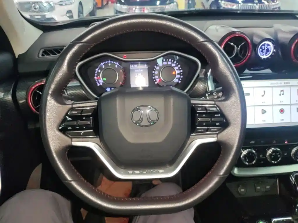 BAIC ORV Beijing Offroad BJ20 2017 2016 1.5T CVT Luxury
