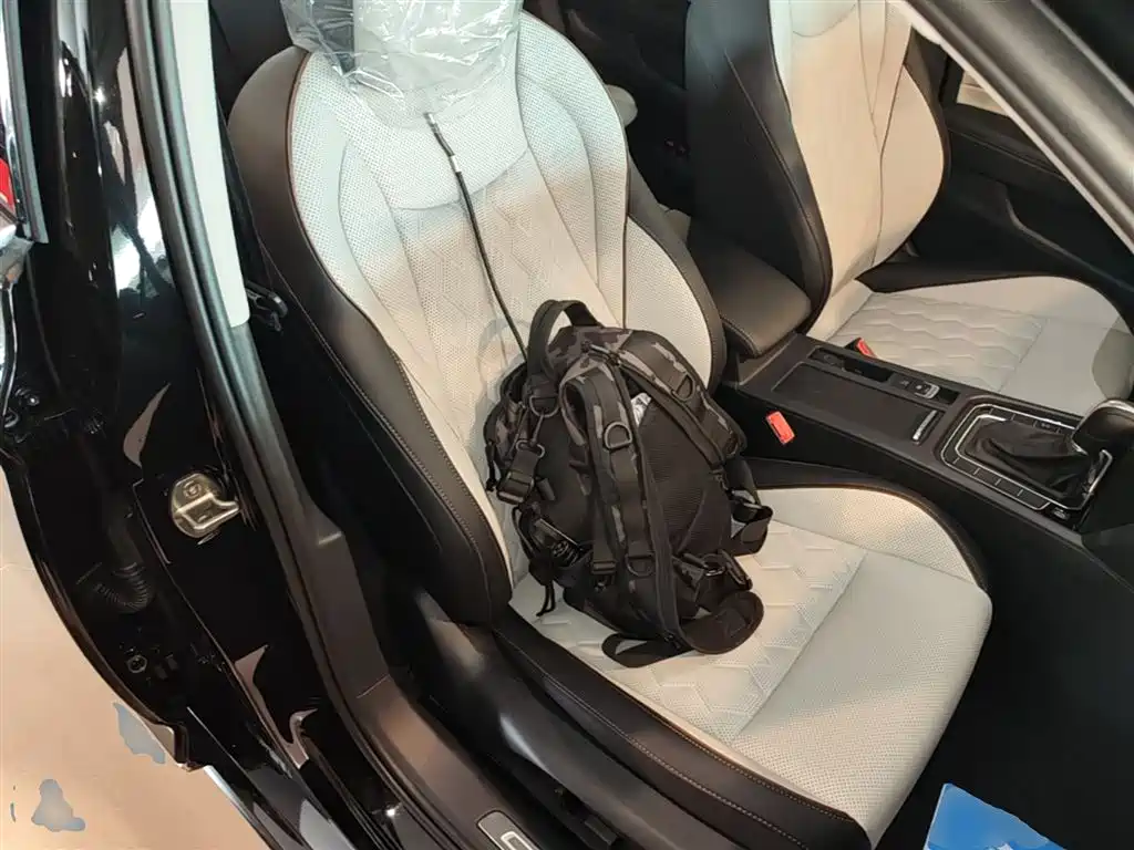 Volkswagen Magotan 2026 Model 30 Million Special Selection 380TSI DSG Luxury фото 25