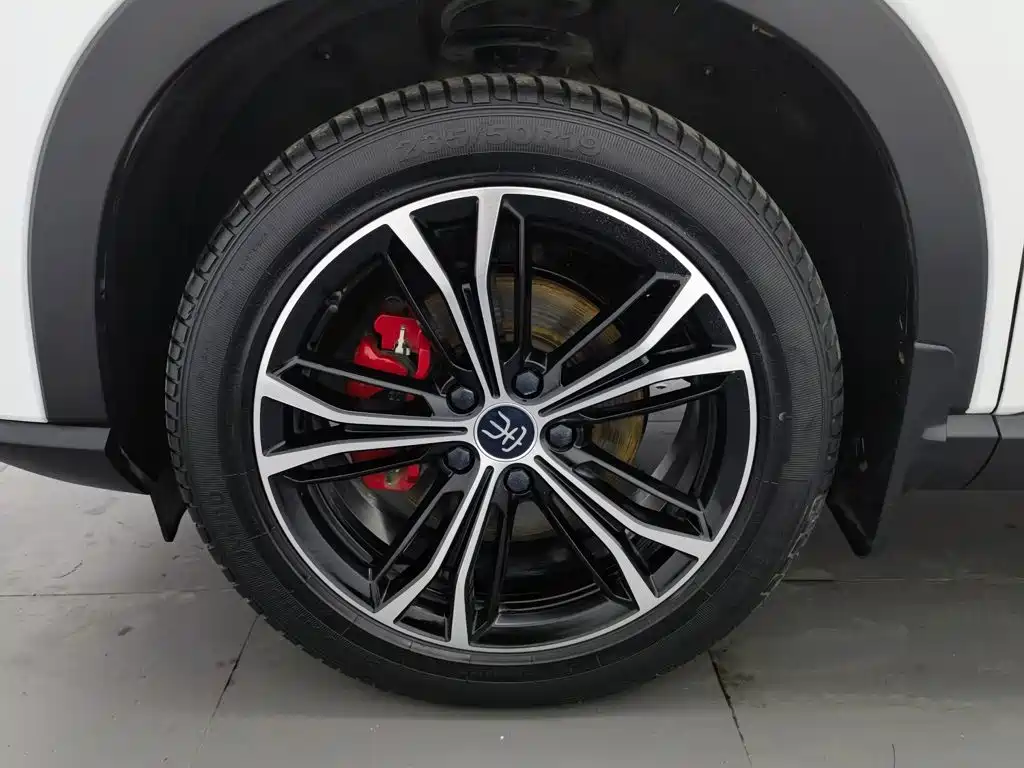 BYD Song PLUS 2020 2020 1.5T Automatic Premium