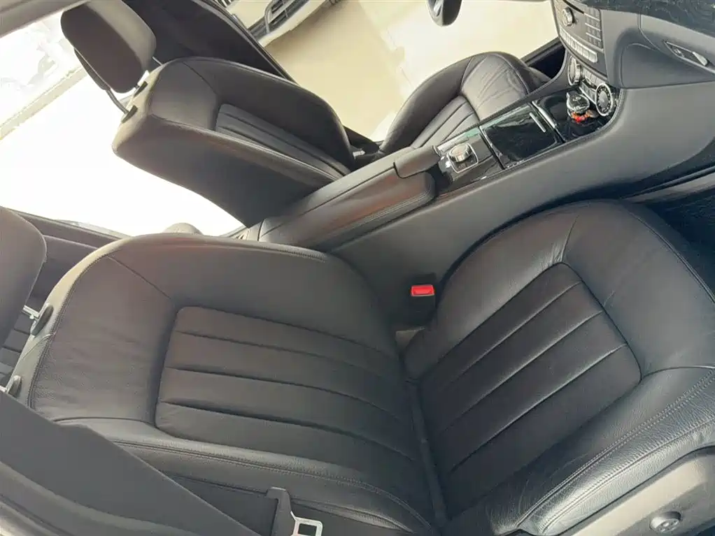 Mercedes-Benz CLS 2015 CLS 320 фото 25