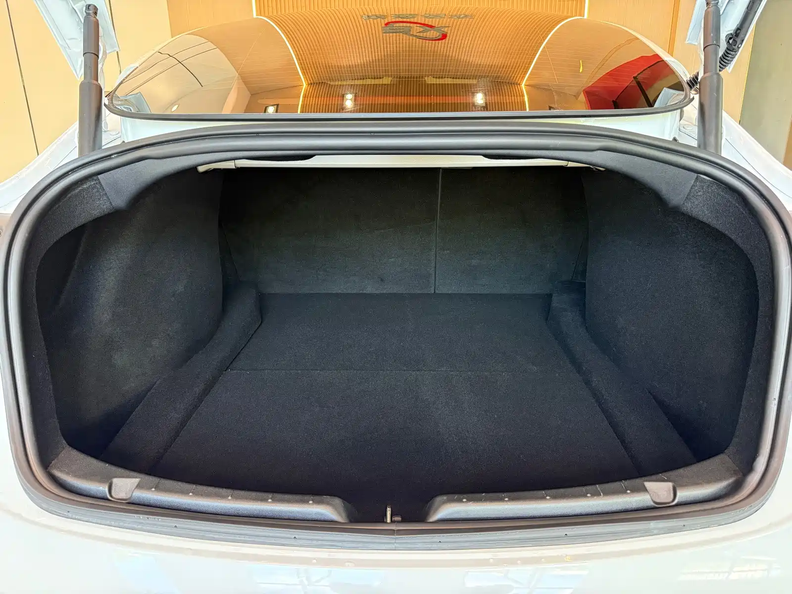 صورة 13 - Tesla Model 3