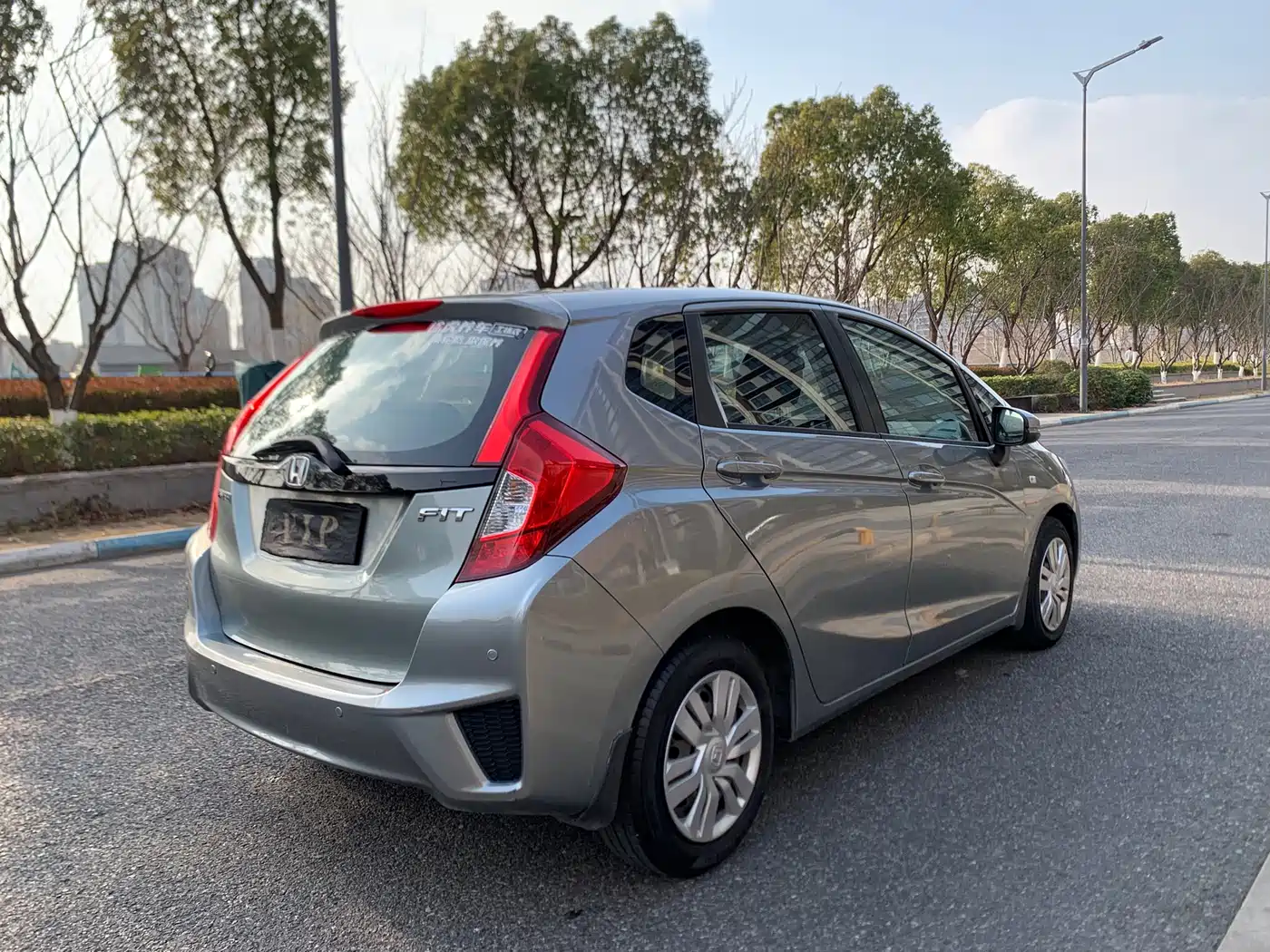 Photo 8 - Honda Fit
