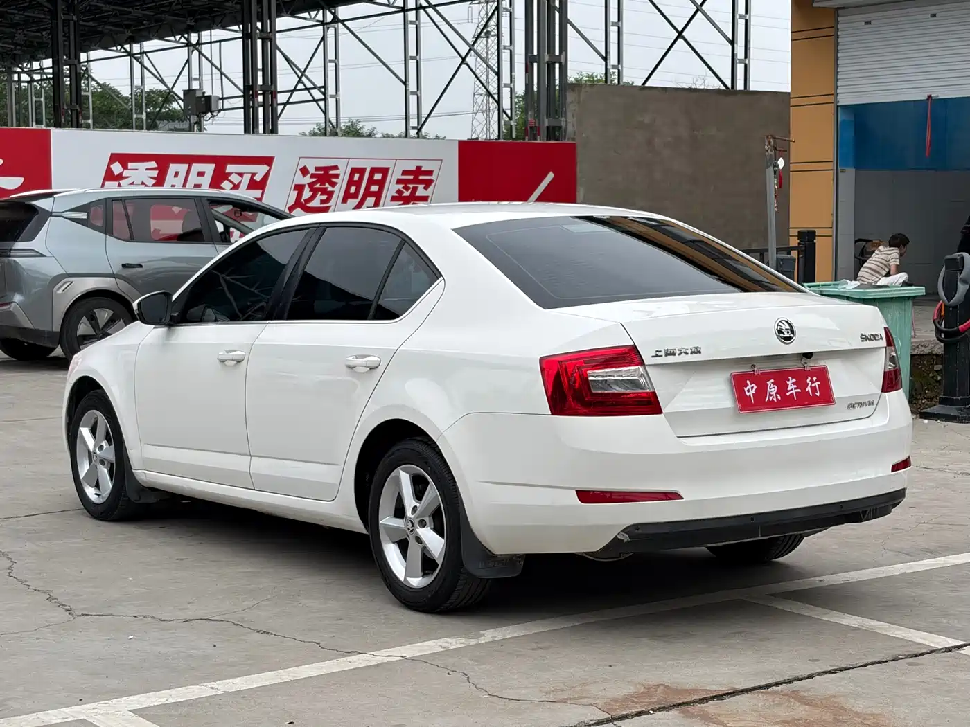 Škoda Octavia 2015 1.6L Automatic逸杰版 фото 19