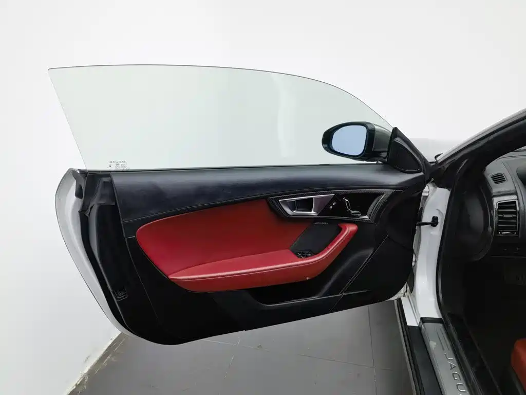 Jaguar F-TYPE 2015 2015 3.0 SC Hardtop