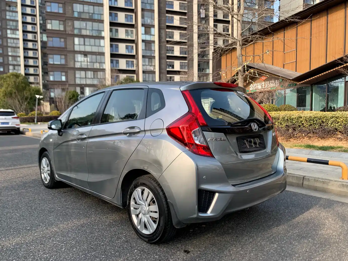 Photo 6 - Honda Fit