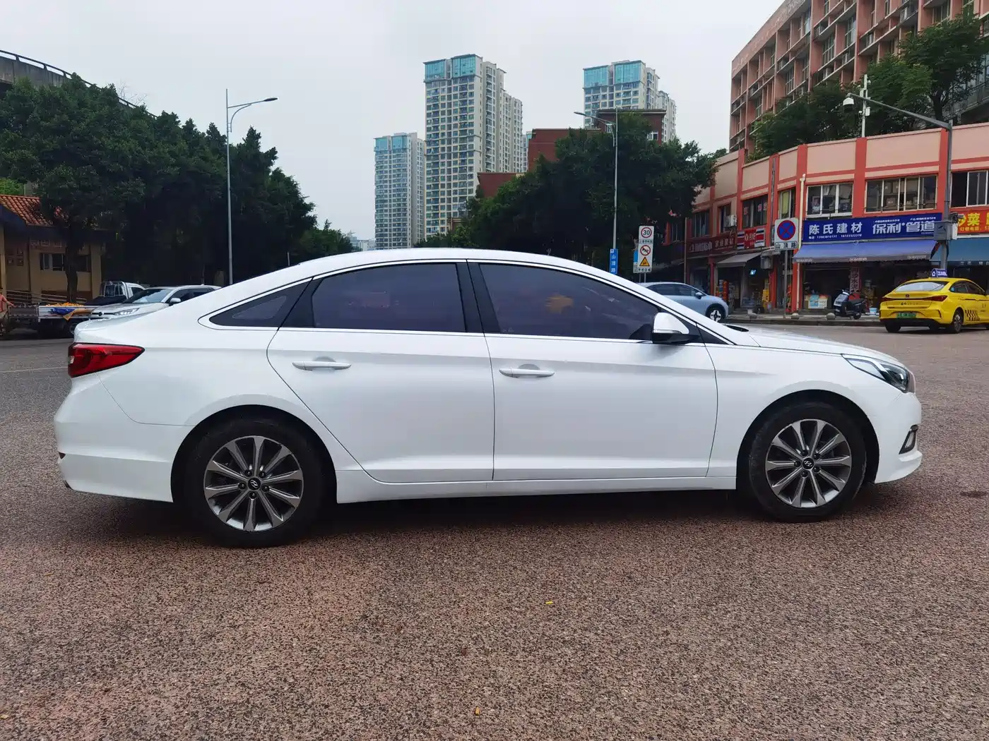 Hyundai Sonata 2015 1.6T GS Fashion фото 4