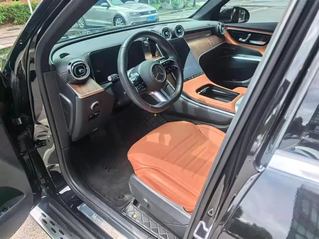 Mercedes-Benz GLC 2024 GLC 300 L 4MATIC Dynamic 5-seater фото 15