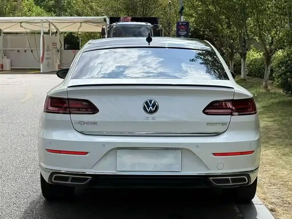 Volkswagen FAW-Volkswagen CC 2021 380TSI Eye-catching Edition фото 10