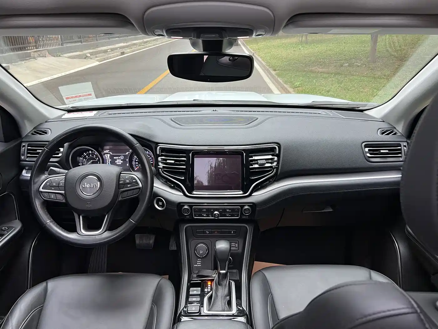 Jeep Commander 2019 2018 2.0T 4WD Ultimate Version China V