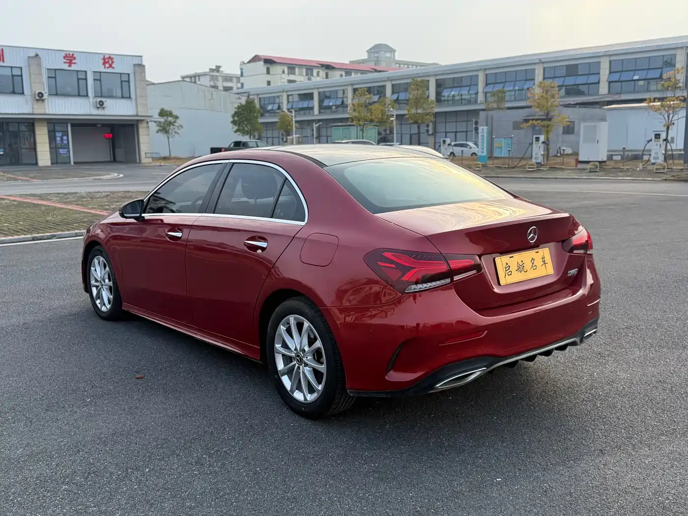 Mercedes-Benz A-Class 2019 A 200 L Sport Sedan фото 7