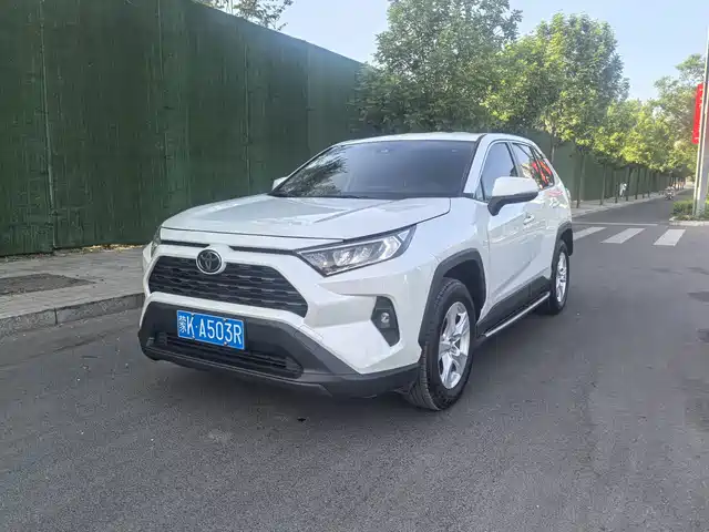 Toyota RAV4 Rongfang 2024 2.0L CVT FWD Urban Edition