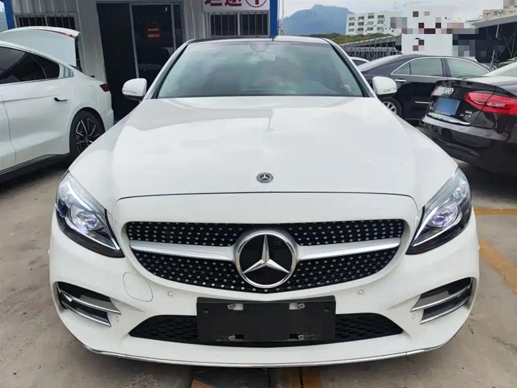 Mercedes-Benz C-Class 2019 C 180 L Fashion Sport Edition фото 3