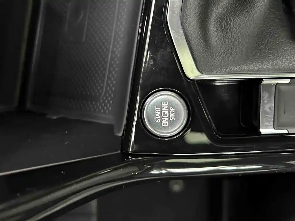 Volkswagen Tayron 2023 380TSI 4WD R-Line Pro Smart Edition фото 4