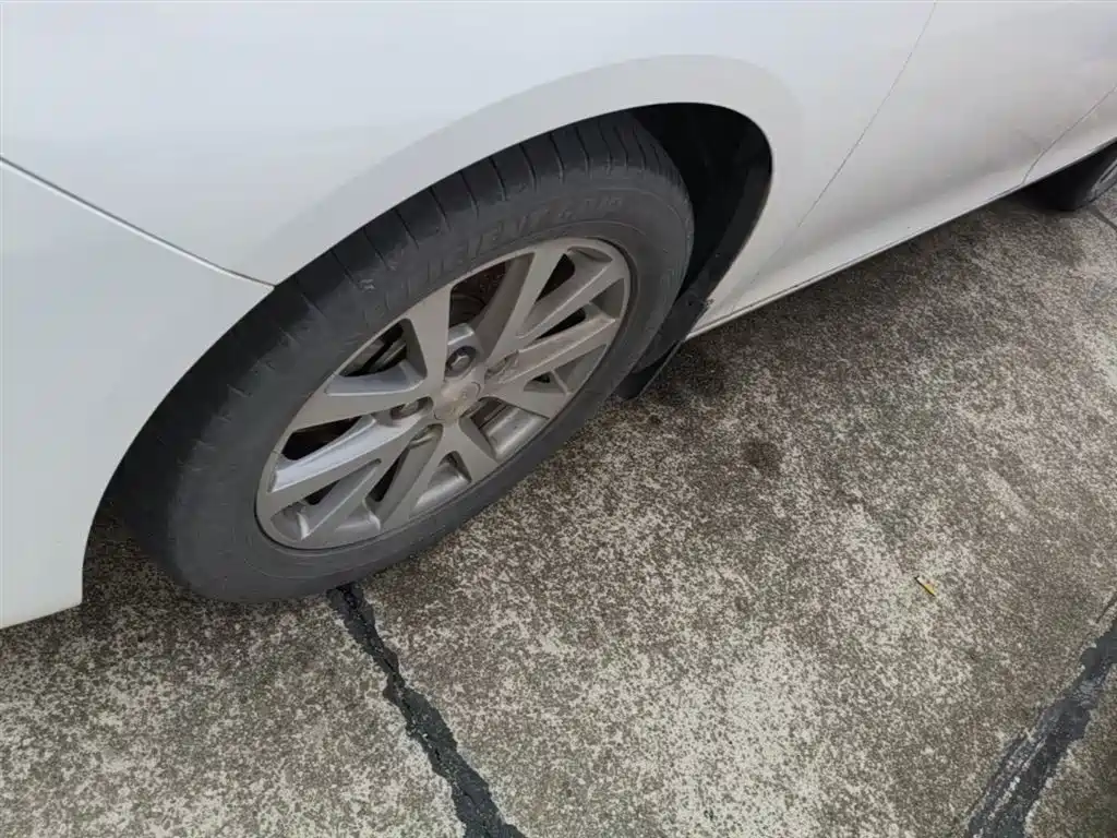 Chevrolet Malibu 2017 1.5T Automatic Luxury Edition фото 23
