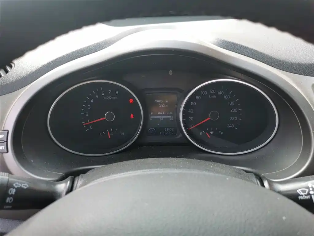 Kia Sportage 2015 2.0L Automatic 2WD GL фото 12