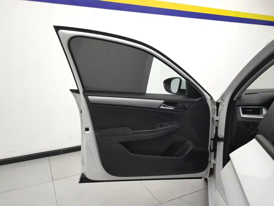 Volkswagen Bora 2019 Bora Legend 1.5L Automatic Fashion China VI фото 7
