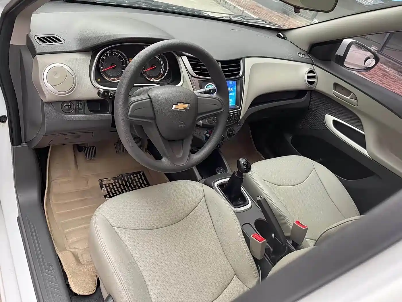 Chevrolet Sail 2015 Sail 3 1.3L Manual Ideal Edition фото 7