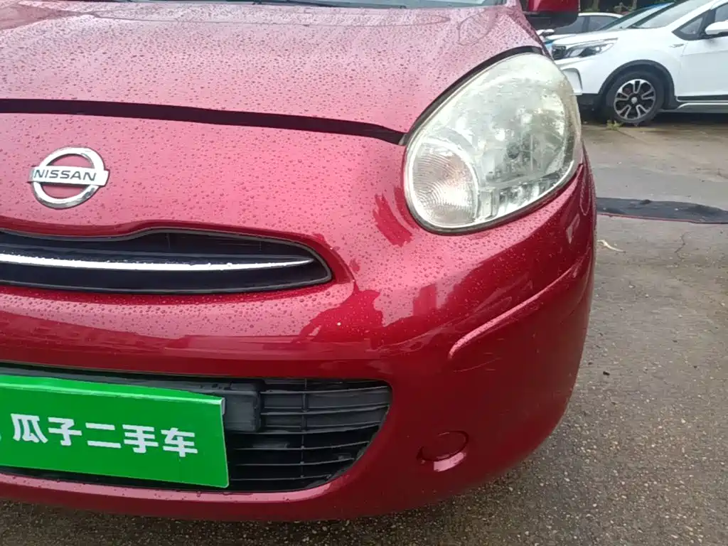 Nissan March 2014 2010 1.5L Automatic Easy Shine Edition