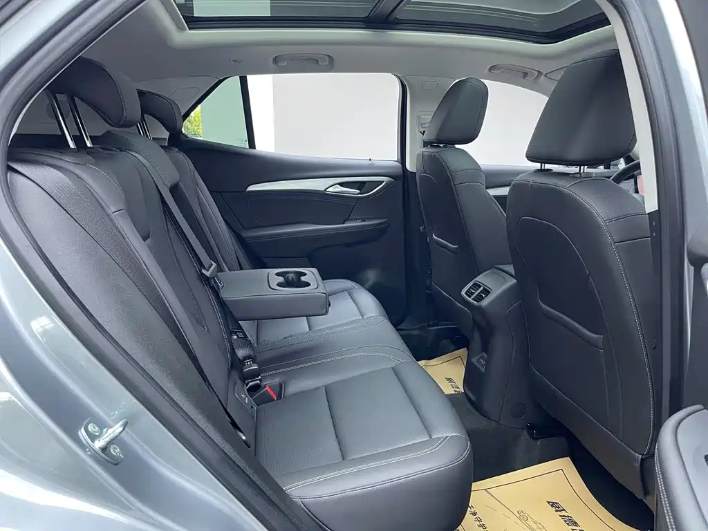 Buick Envision S 2025 2025 25T Premium Platinum Edition