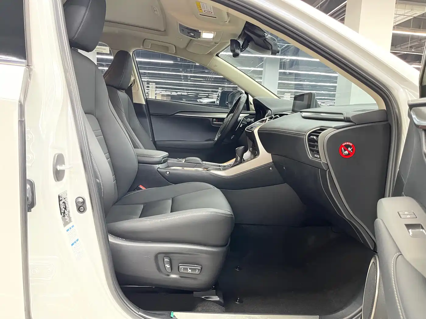 Lexus NX 2020 200 AWD F Sport China V фото 14