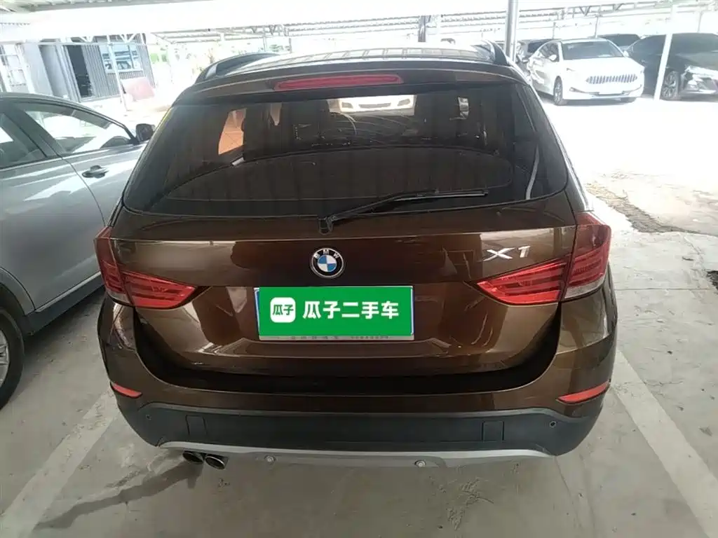 BMW X1 2014 sDrive18i Fashion Edition фото 6