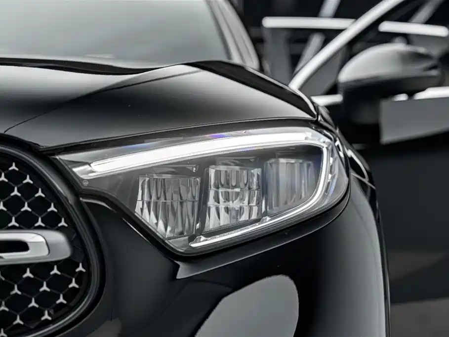 Mercedes-Benz GLC 2023 GLC 260 L 4MATIC Luxury 7-Seater фото 34
