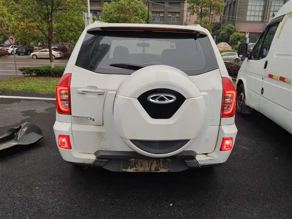 Chery Tiggo 3 2018 2016 1.6L CVT Smart Edition