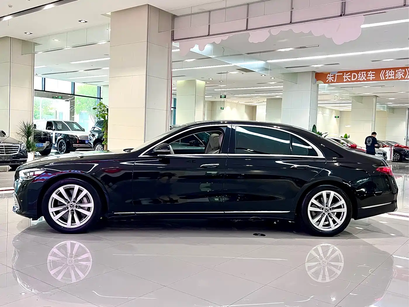 Mercedes-Benz S-Class 2024 S 400 L Business Edition фото 3