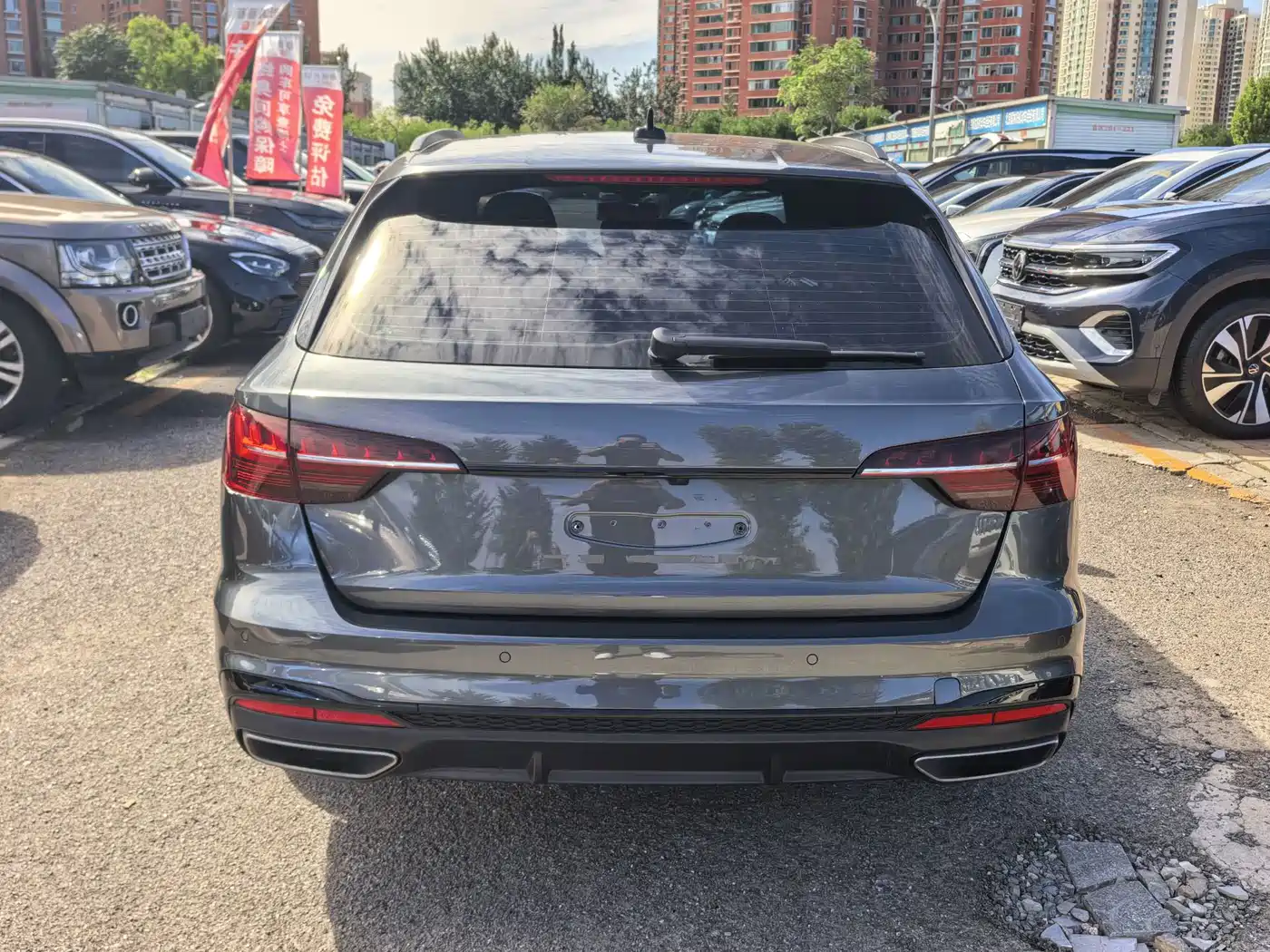 Audi A4 (Import) 2022 2023 Model Avant 40 TFSI Luxury Sport Version
