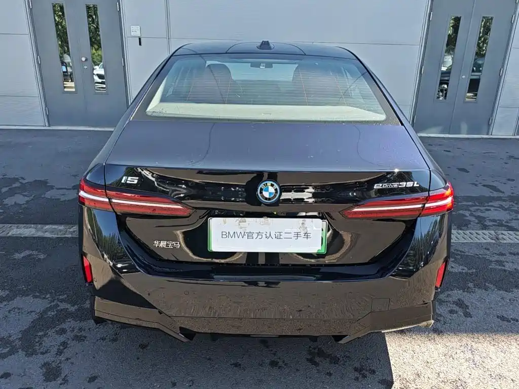 BMW i5 2026 2025 eDrive 35L M Sport Package