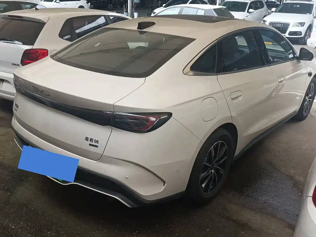 BYD Seal 06 New Energy 2025 DM-i Smart Drive Edition 120KM Luxury фото 15