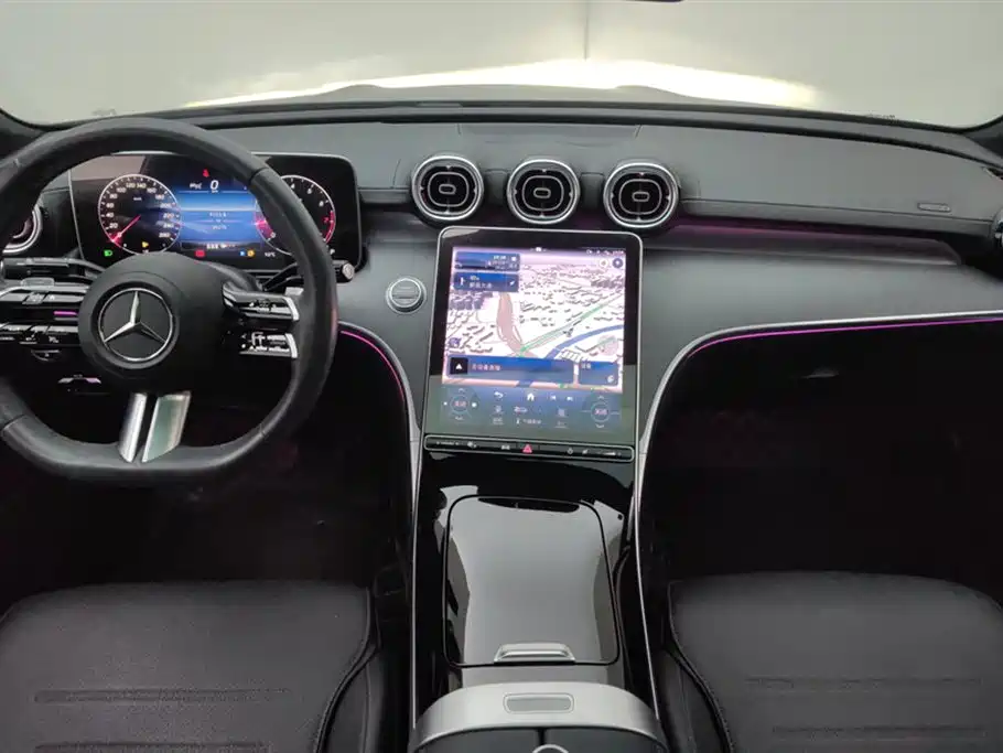 Mercedes-Benz C-Class 2023 Facelift C 260 L Night Sport Edition фото 12