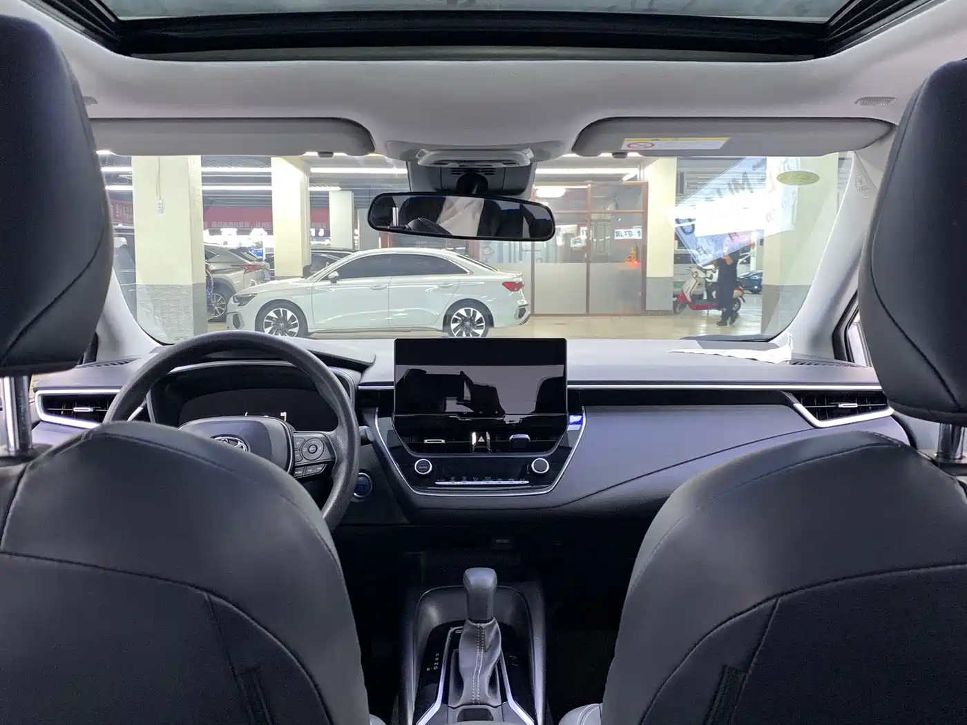 Toyota Levin 2023 Smart Hybrid 1.8L Sport Edition фото 16