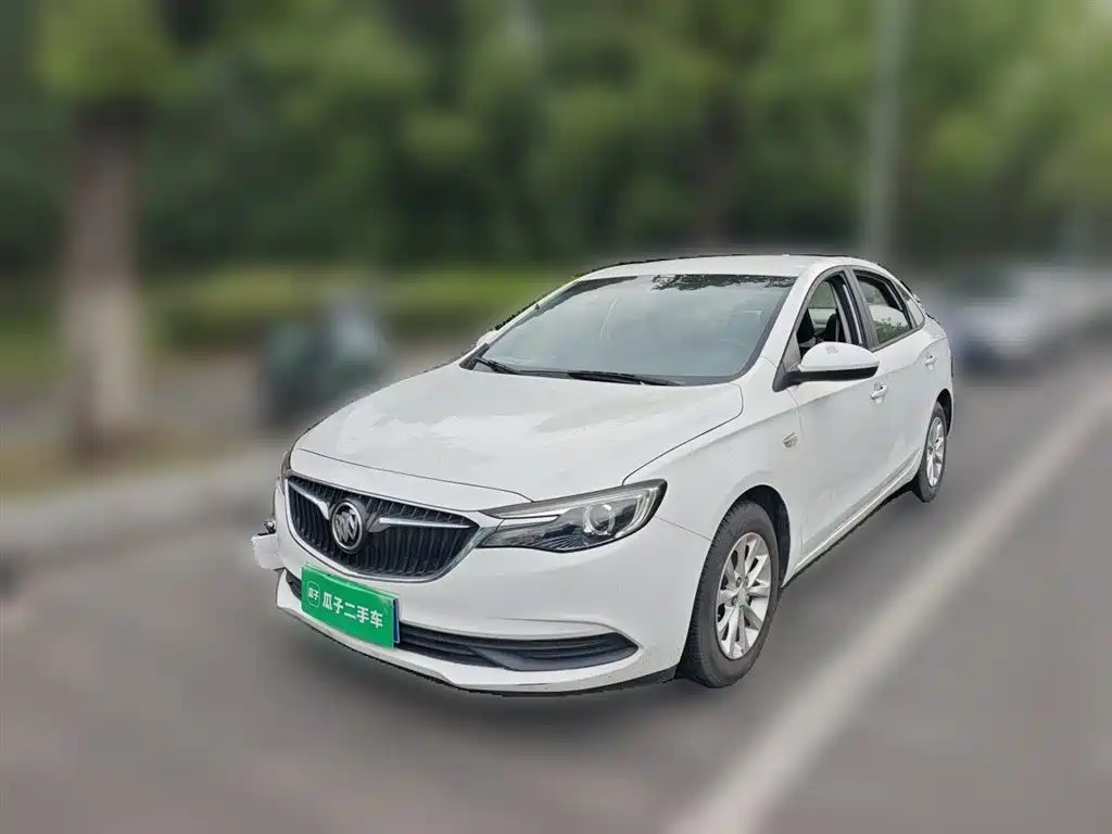 Buick Excelle 2018 15T DCT Progressive (China V) фото 2