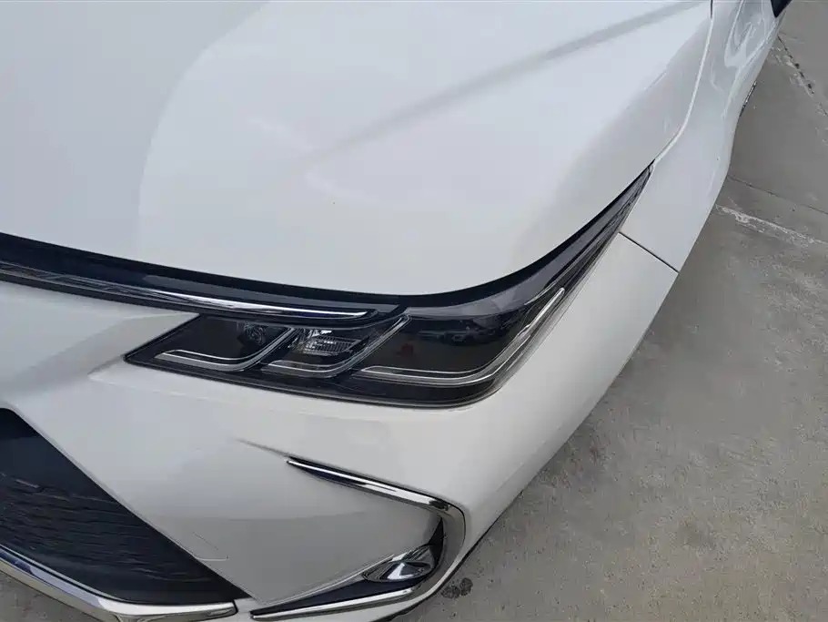 Toyota Corolla 2023 1.8L Smart Hybrid Dual Engine Pioneer Edition фото 5