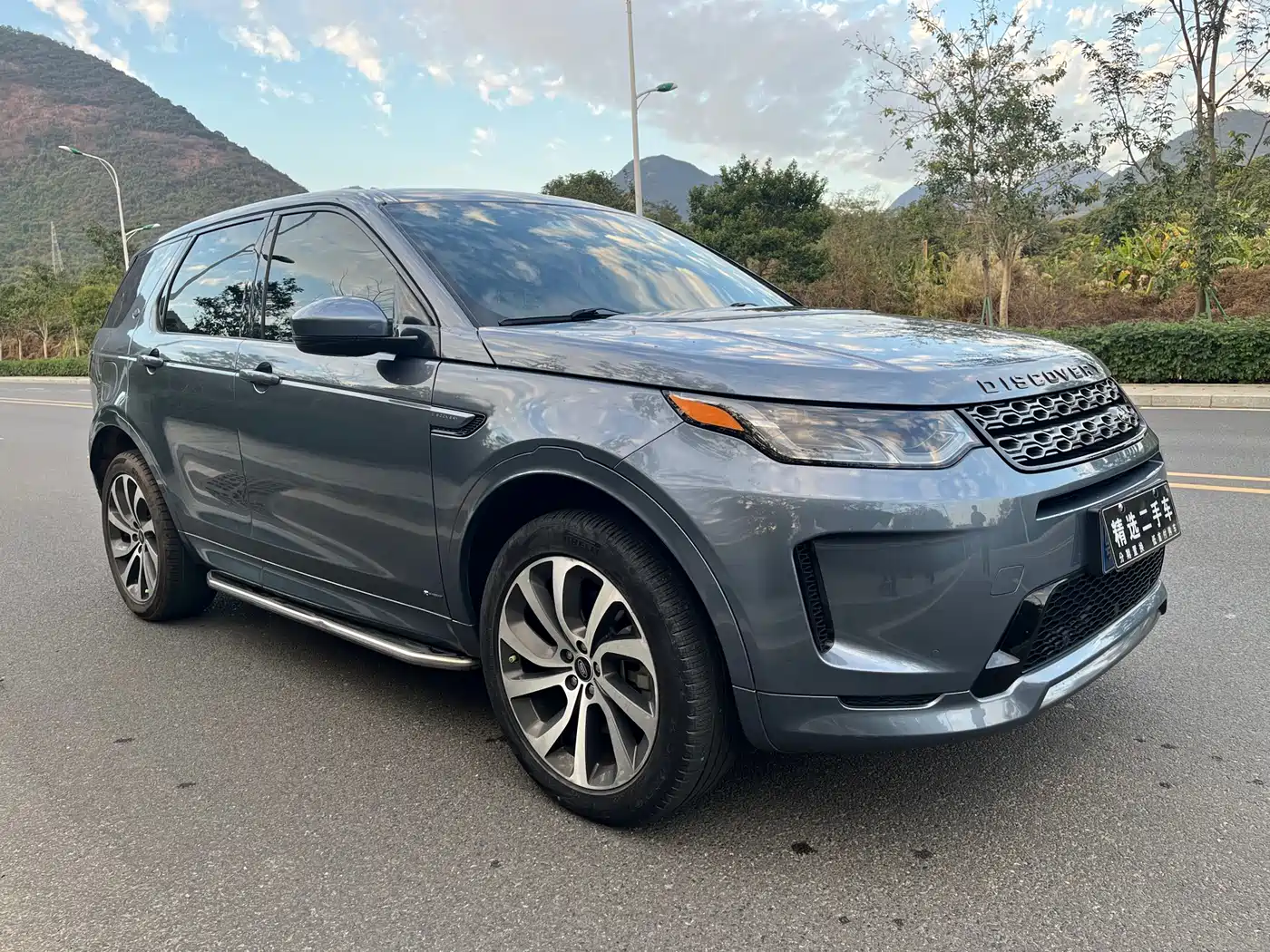 Land Rover Discovery Sport 2021 249PS R-Dynamic SE Performance Technology Edition 5-seater фото 3